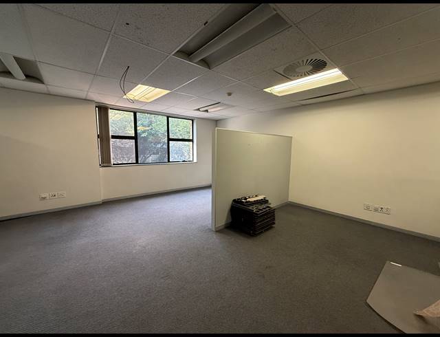 476M² OFFICE TO LET IN ROSEBANK